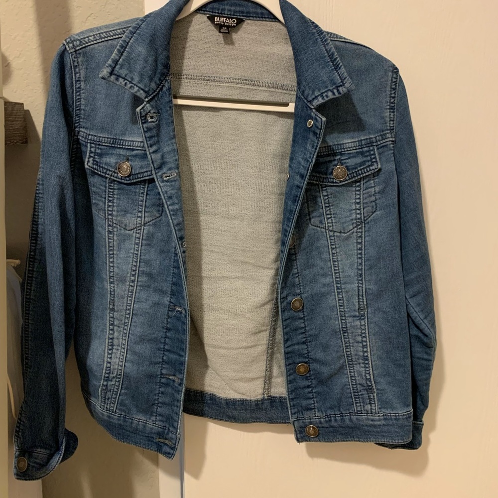 Women’s Stretch Denim Jacket
